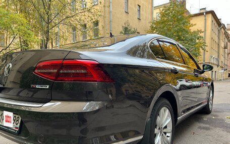 Volkswagen Passat B8 рестайлинг, 2015 год, 2 550 000 рублей, 7 фотография