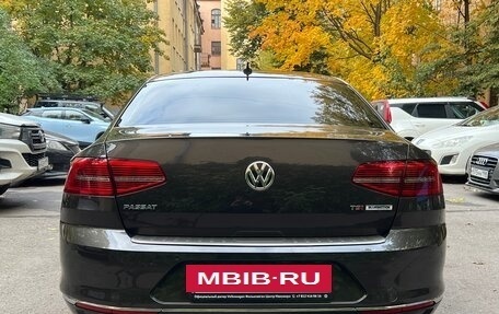 Volkswagen Passat B8 рестайлинг, 2015 год, 2 550 000 рублей, 2 фотография