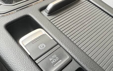Volkswagen Passat B8 рестайлинг, 2015 год, 2 550 000 рублей, 17 фотография
