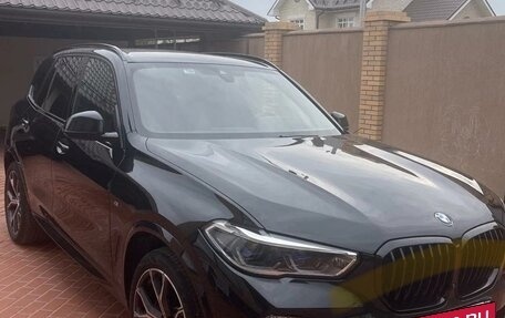 BMW X5, 2021 год, 9 800 000 рублей, 3 фотография