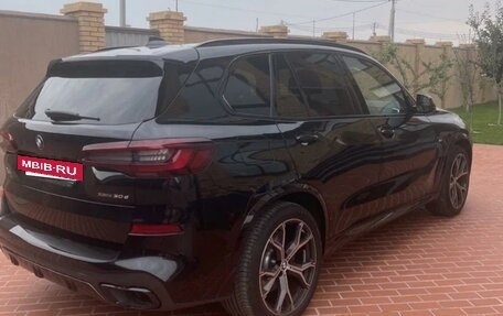 BMW X5, 2021 год, 9 800 000 рублей, 2 фотография