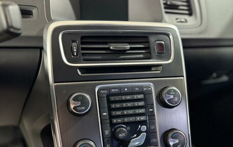 Volvo S60 III, 2011 год, 900 000 рублей, 24 фотография