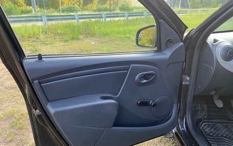 Renault Sandero I, 2013 год, 650 000 рублей, 13 фотография