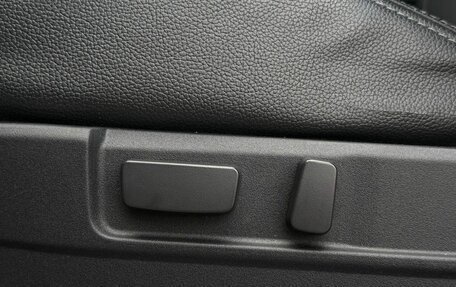 Mitsubishi Outlander III рестайлинг 3, 2015 год, 1 460 000 рублей, 11 фотография