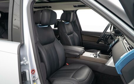 Land Rover Range Rover IV рестайлинг, 2022 год, 18 375 000 рублей, 11 фотография