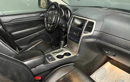 Jeep Grand Cherokee, 2011 год, 1 800 000 рублей, 12 фотография