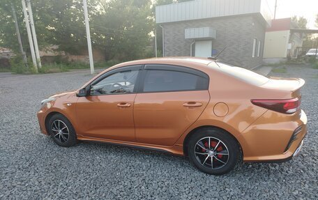 KIA Rio IV, 2018 год, 1 550 000 рублей, 8 фотография