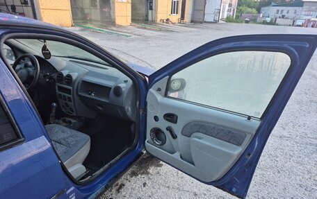 Renault Logan I, 2006 год, 139 000 рублей, 3 фотография