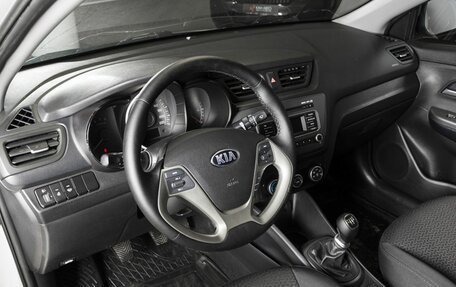 KIA Rio III рестайлинг, 2016 год, 903 100 рублей, 3 фотография