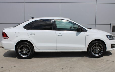 Volkswagen Polo VI (EU Market), 2017 год, 929 000 рублей, 5 фотография