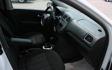 Volkswagen Polo VI (EU Market), 2017 год, 929 000 рублей, 17 фотография