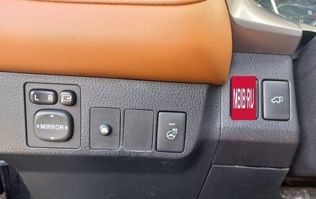 Toyota RAV4, 2015 год, 2 050 000 рублей, 9 фотография