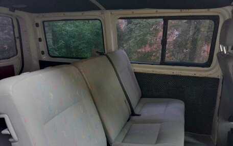 Volkswagen Transporter T5 рестайлинг, 2005 год, 850 000 рублей, 2 фотография