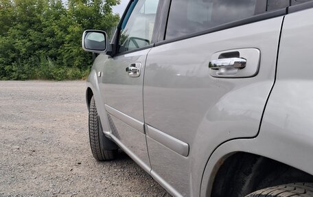 Nissan X-Trail, 2004 год, 590 000 рублей, 3 фотография