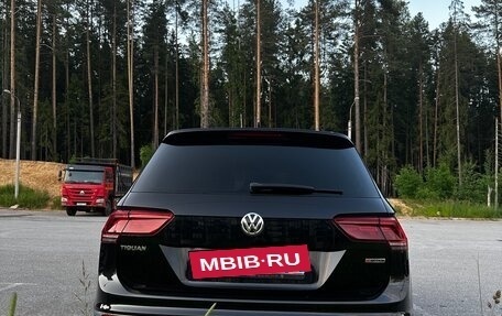 Volkswagen Tiguan II, 2018 год, 3 300 000 рублей, 6 фотография