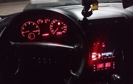 Audi A4, 1997 год, 350 000 рублей, 3 фотография