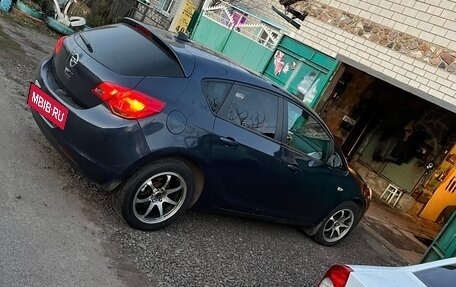 Opel Astra J, 2011 год, 640 000 рублей, 7 фотография