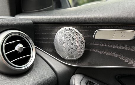 Mercedes-Benz GLC, 2017 год, 3 100 000 рублей, 30 фотография