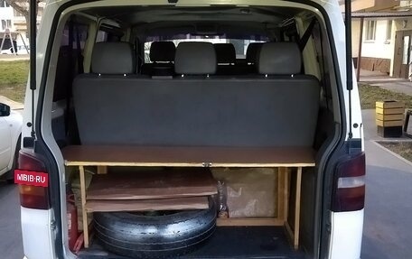 Volkswagen Transporter T5 рестайлинг, 2007 год, 900 000 рублей, 8 фотография