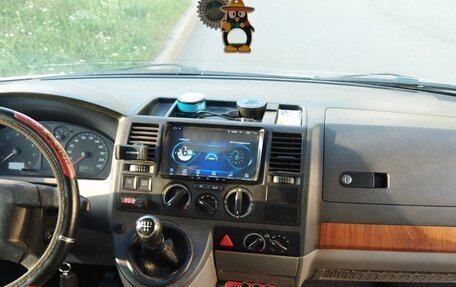 Volkswagen Transporter T5 рестайлинг, 2007 год, 900 000 рублей, 25 фотография