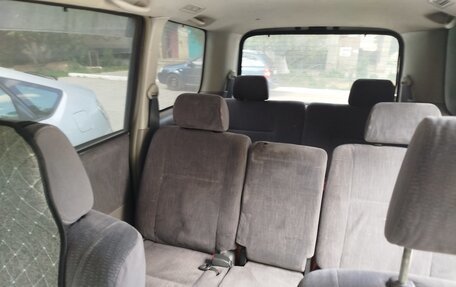 Toyota Noah III, 2003 год, 980 000 рублей, 11 фотография