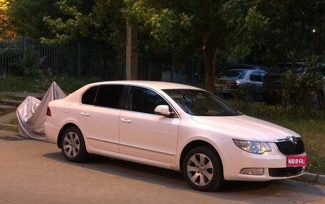 Skoda Superb III рестайлинг, 2011 год, 1 100 000 рублей, 1 фотография