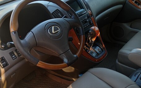 Lexus RX IV рестайлинг, 2002 год, 1 000 000 рублей, 1 фотография