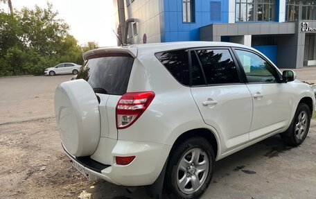 Toyota RAV4, 2010 год, 985 000 рублей, 3 фотография