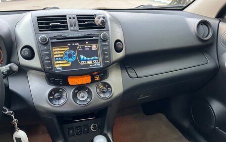 Toyota RAV4, 2010 год, 985 000 рублей, 7 фотография