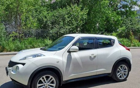 Nissan Juke II, 2013 год, 960 000 рублей, 14 фотография