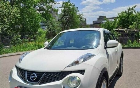 Nissan Juke II, 2013 год, 960 000 рублей, 16 фотография