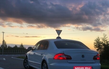 Skoda Superb III рестайлинг, 2011 год, 1 100 000 рублей, 17 фотография