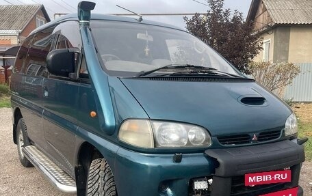 Mitsubishi Delica IV, 1994 год, 720 000 рублей, 7 фотография