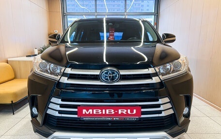 Toyota Highlander III, 2019 год, 4 950 000 рублей, 4 фотография