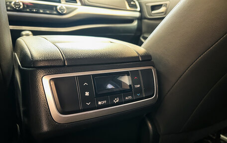 Toyota Highlander III, 2019 год, 4 950 000 рублей, 32 фотография