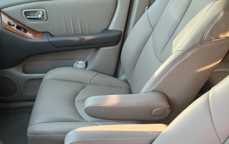 Lexus RX IV рестайлинг, 2002 год, 1 000 000 рублей, 4 фотография