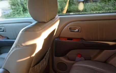 Lexus RX IV рестайлинг, 2002 год, 1 000 000 рублей, 3 фотография