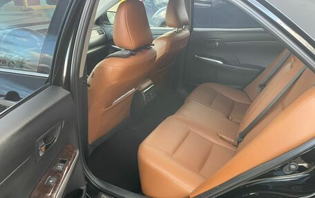 Toyota Camry, 2016 год, 1 900 000 рублей, 3 фотография