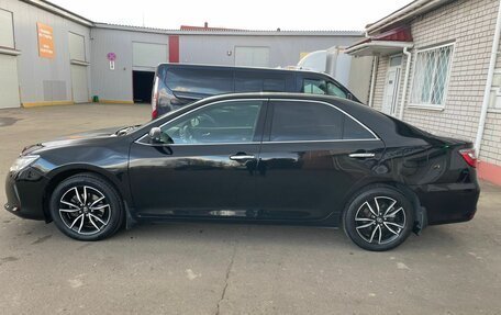 Toyota Camry, 2016 год, 1 900 000 рублей, 8 фотография