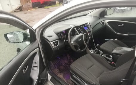 Hyundai i30 II рестайлинг, 2013 год, 590 000 рублей, 3 фотография