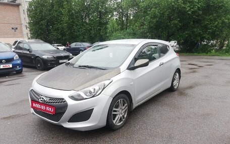 Hyundai i30 II рестайлинг, 2013 год, 590 000 рублей, 2 фотография
