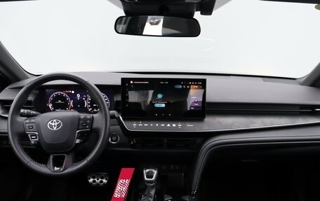 Toyota Camry, 2024 год, 3 790 000 рублей, 7 фотография