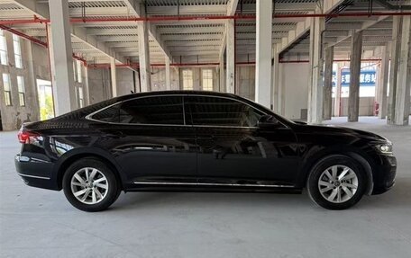 Volkswagen Passat B8 рестайлинг, 2022 год, 1 650 000 рублей, 5 фотография
