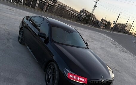 BMW 5 серия, 2017 год, 2 900 000 рублей, 1 фотография
