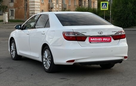 Toyota Camry, 2014 год, 1 999 000 рублей, 8 фотография