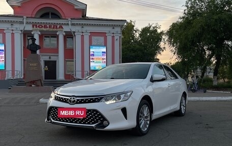 Toyota Camry, 2014 год, 1 999 000 рублей, 10 фотография