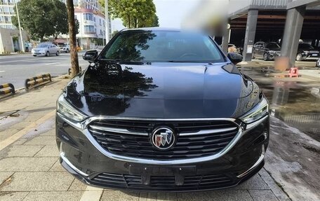 Buick LaCrosse III, 2022 год, 1 800 000 рублей, 3 фотография