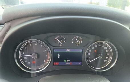Buick LaCrosse III, 2022 год, 1 800 000 рублей, 22 фотография