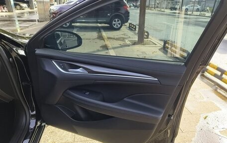 Buick LaCrosse III, 2022 год, 1 800 000 рублей, 28 фотография