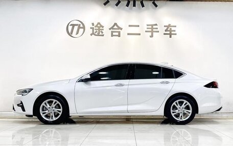 Buick Regal VI, 2022 год, 1 600 000 рублей, 3 фотография